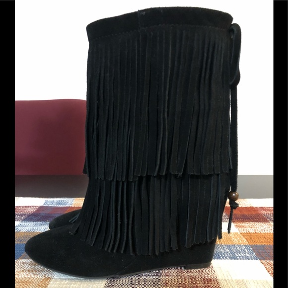 Ralph Lauren Shoes - 🍁Ralph Lauren: Black Fringe Sued boots. Size 6.